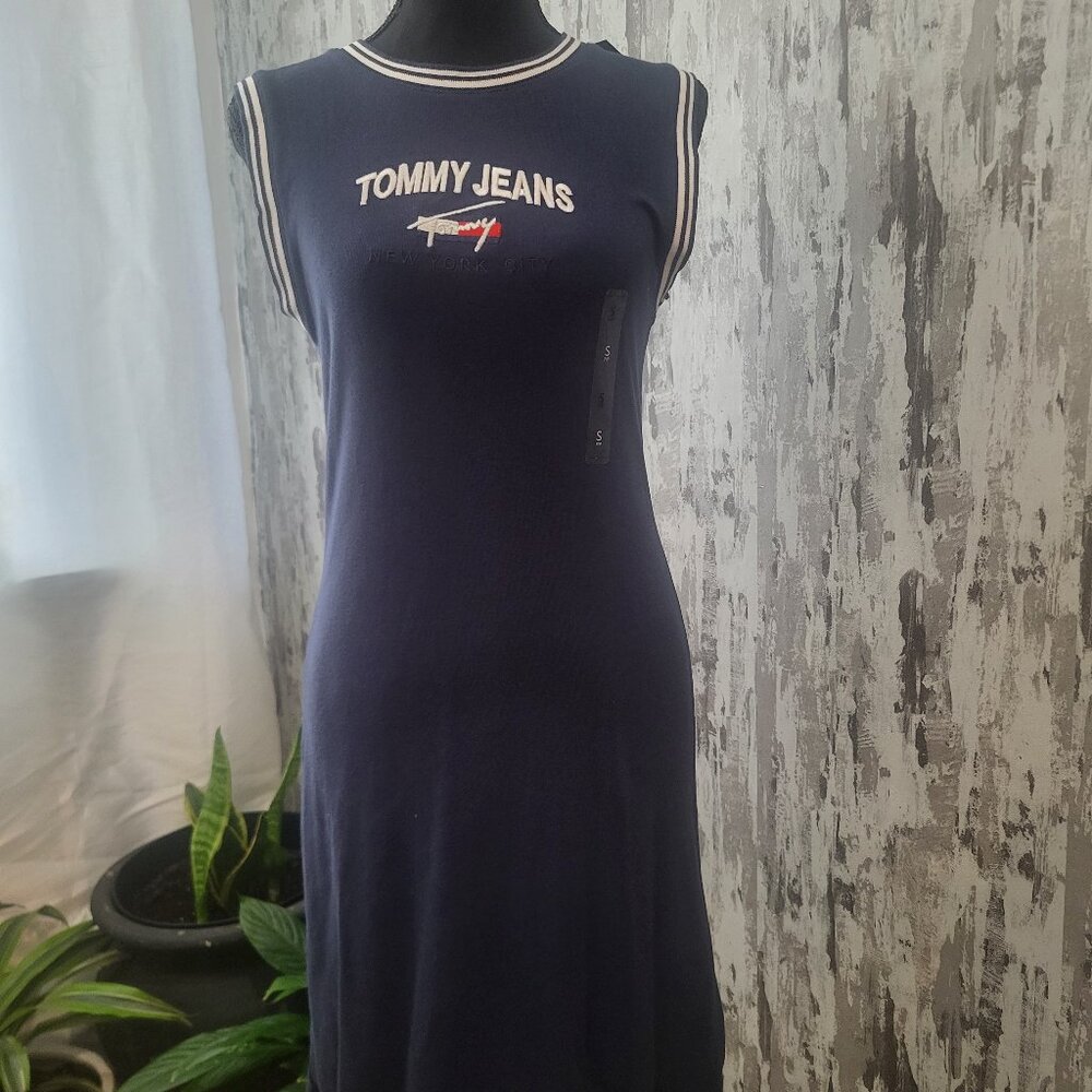 NWT Tommy Hilfiger Cotton Slim Fit Dress